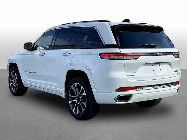 Used 2023 Jeep Grand Cherokee Overland w/ Luxury Tech Group IV AWD/4WD image 5