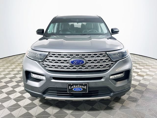 Certified 2022 Ford Explorer Limited w/ Equipment Group 301A image 8