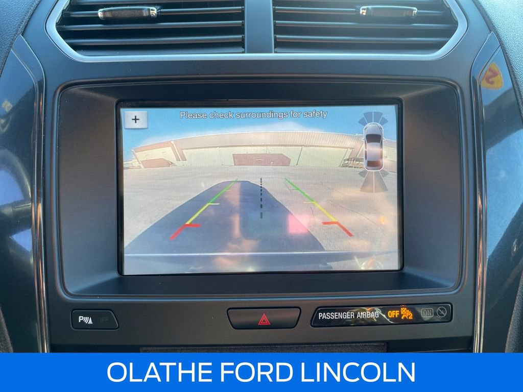 Certified 2018 Ford Explorer XLT w/ Equipment Group 202A image 27