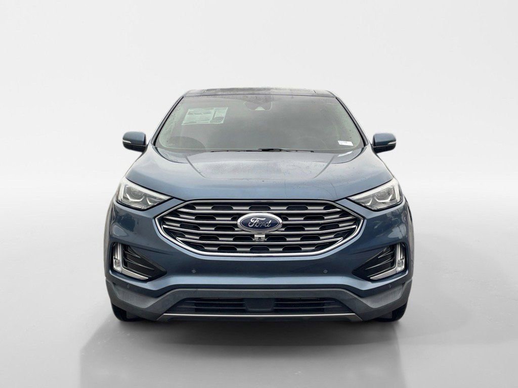 Certified 2019 Ford Edge Titanium w/ Equipment Group 301A image 7
