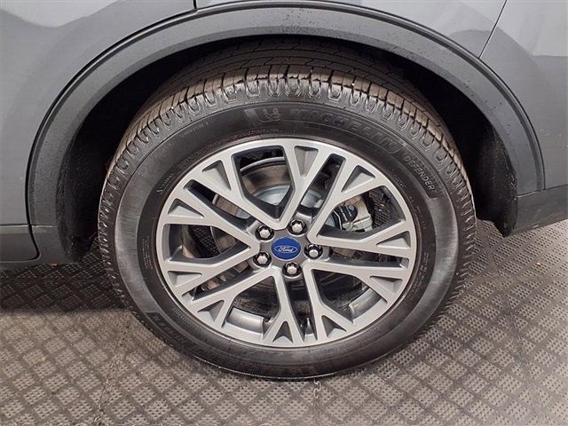 Certified 2021 Ford Escape SEL w/ Technology Package image 32