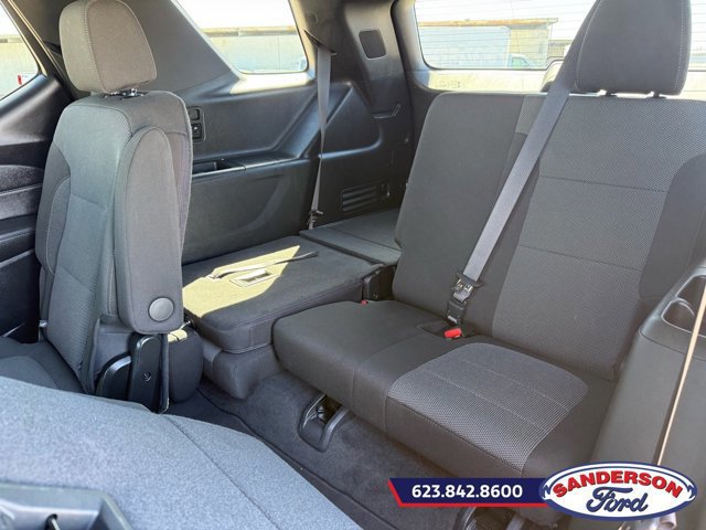 Used 2023 Chevrolet Traverse LT image 18