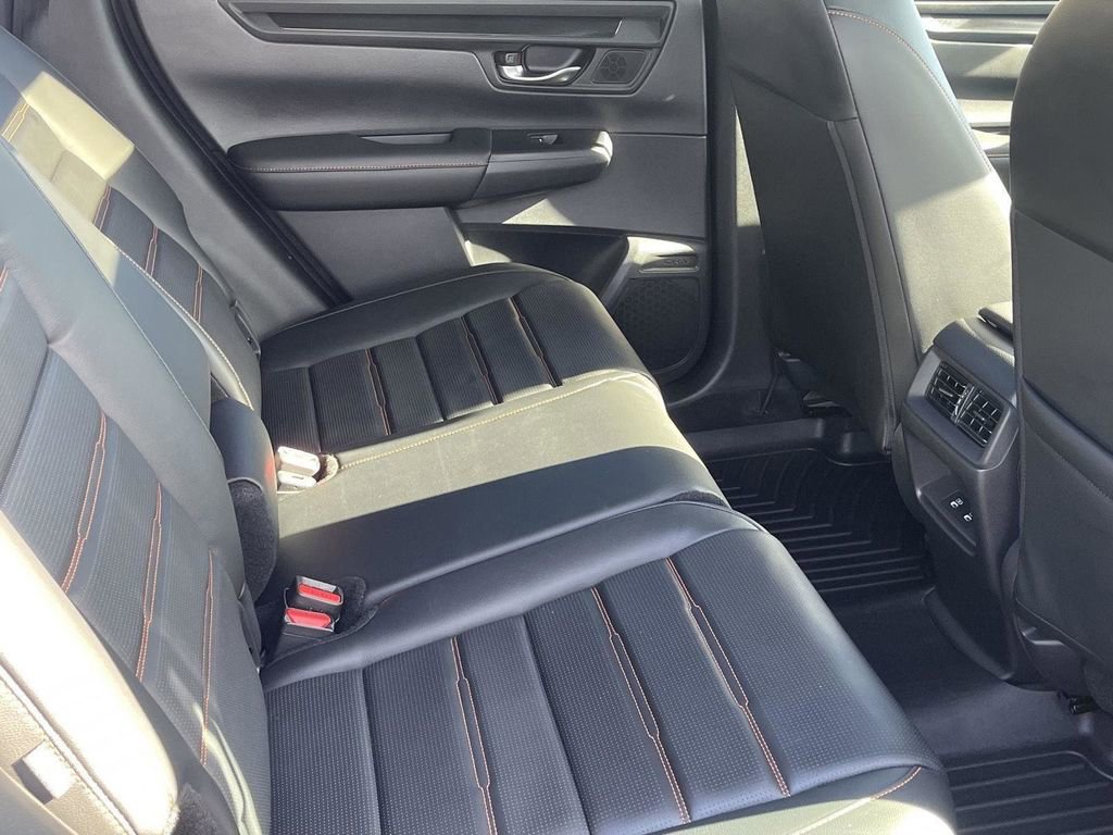 Used 2025 Honda CR-V Sport-L image 19