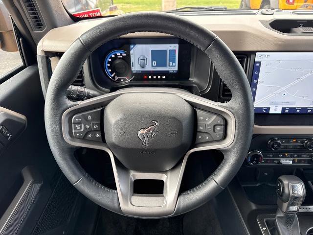 Certified 2022 Ford Bronco Wildtrak image 11