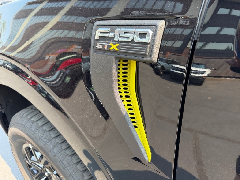 Certified 2025 Ford F150 STX AWD/4WD image 35