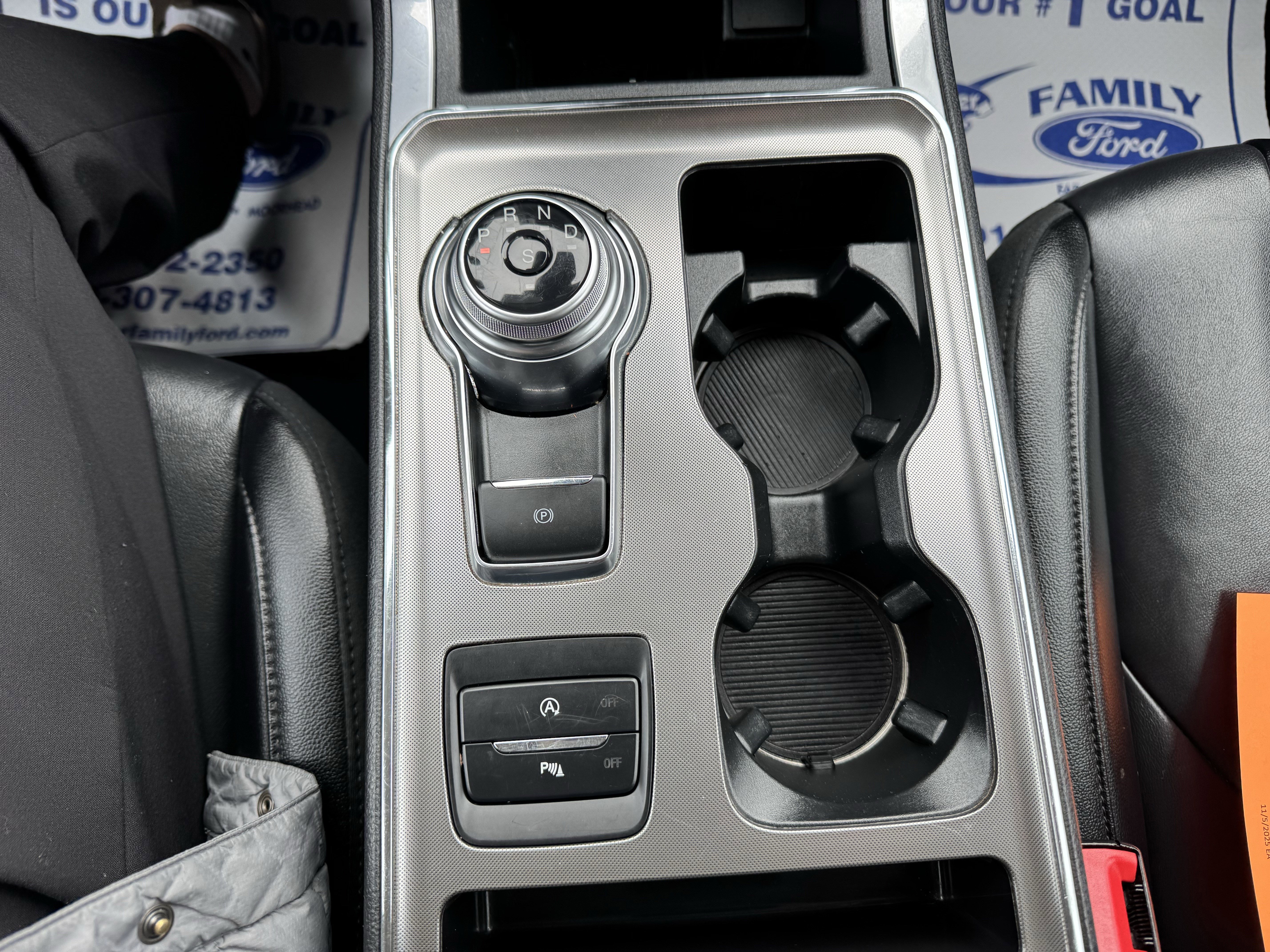 Certified 2022 Ford Edge Titanium image 17