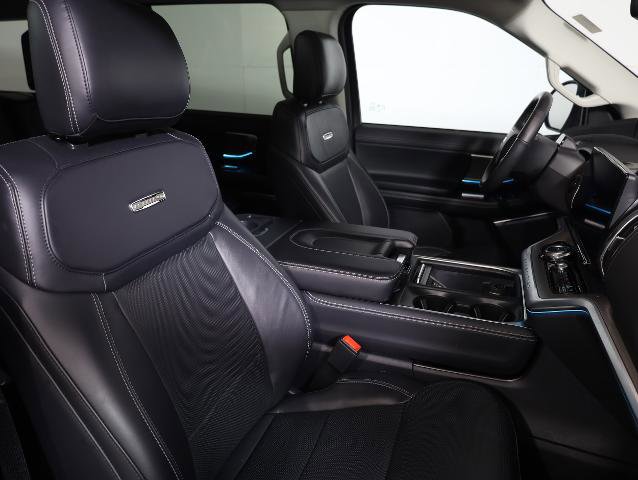 Certified 2025 Ford Expedition Platinum AWD/4WD image 9