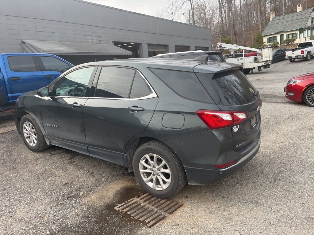 Used 2020 Chevrolet Equinox LT w/ Driver Convenience Package image 8