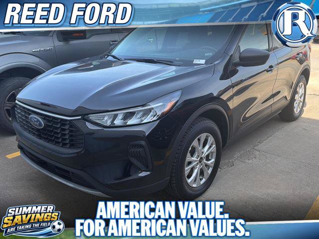 Certified 2025 Ford Escape Active AWD/4WD image 1