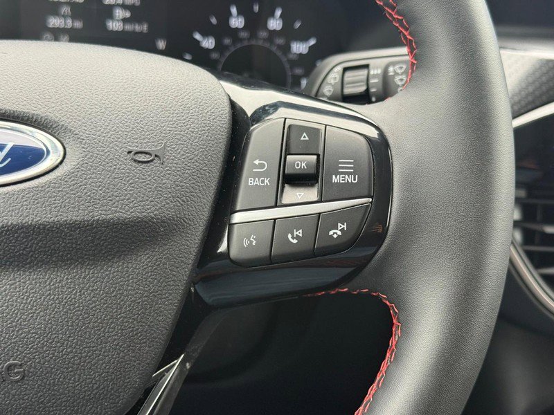 Certified 2021 Ford Escape SEL w/ SEL Stealth AWD Package image 19