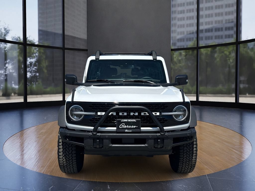 Certified 2025 Ford Bronco Badlands AWD/4WD image 8