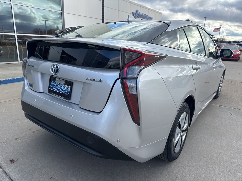 Used 2018 Toyota Prius Two w/ Prius Two Safety Plus Package image 5
