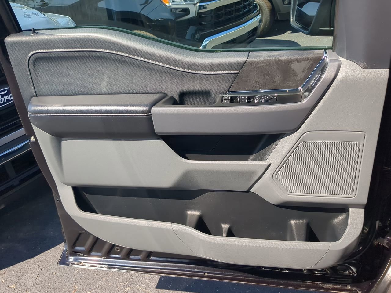 Certified 2025 Ford F150 XLT w/ Equipment Group 301A Standard image 27