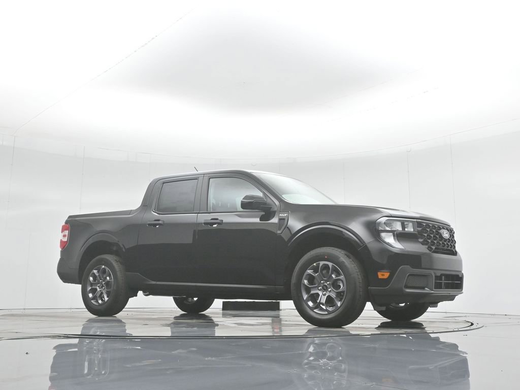 Certified 2025 Ford Maverick XLT w/ XLT Luxury Package image 52