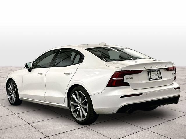 Used 2020 Volvo S60 T6 Momentum AWD/4WD image 10