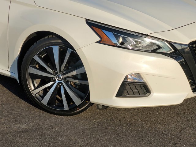 Used 2021 Nissan Altima 2.0 SR image 9