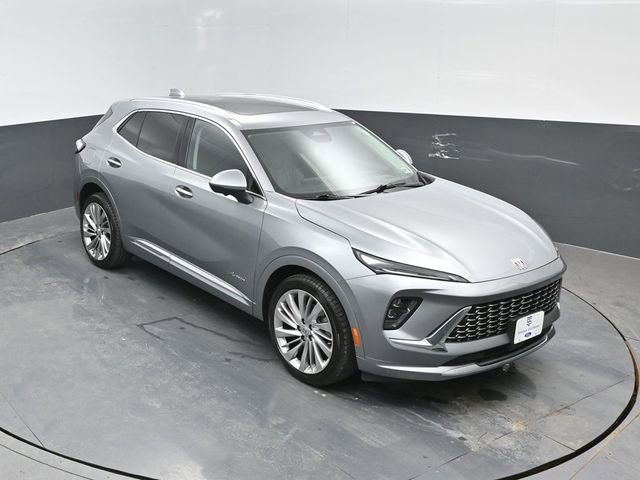 Used 2024 Buick Envision Avenir AWD/4WD image 19
