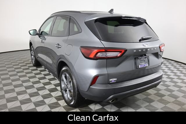 Certified 2025 Ford Escape ST-Line w/ Tech Pack #1 image 3