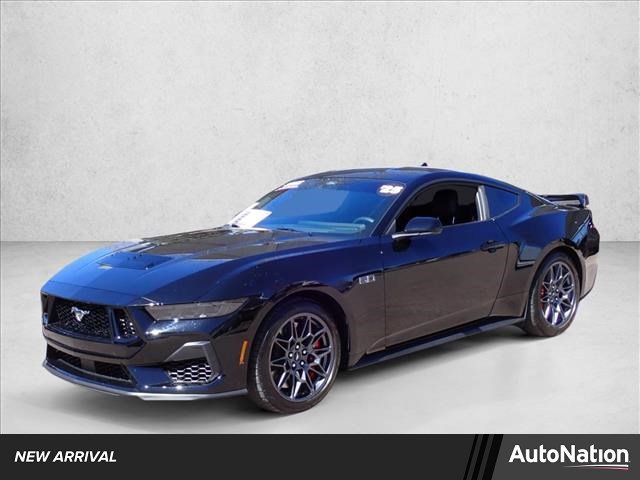 Certified 2025 Ford Mustang GT Premium w/ GT Performance Package image 6