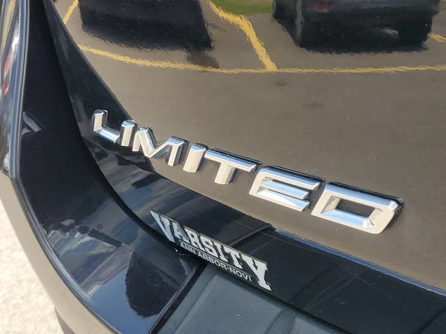 Certified 2021 Ford Explorer Limited w/ Equipment Group 301A AWD/4WD image 8