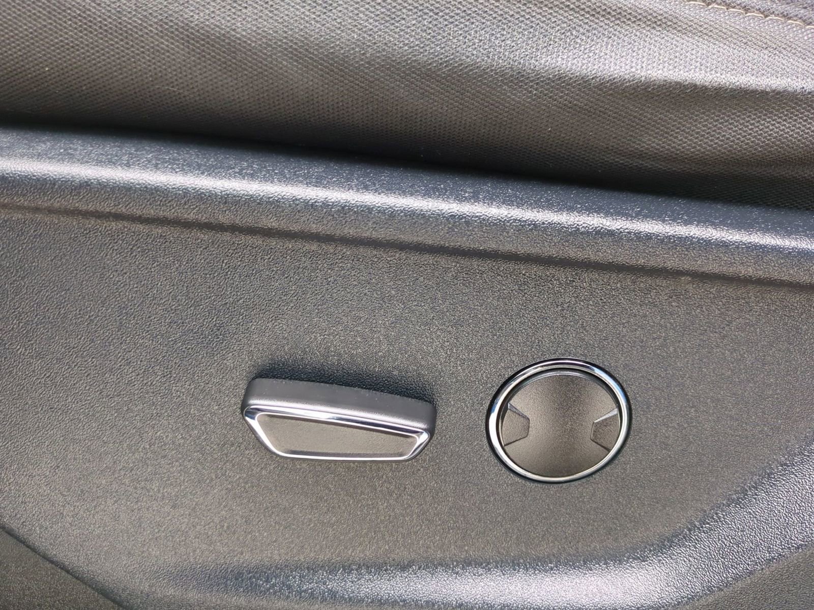 Certified 2021 Ford F150 XLT w/ Equipment Group 301A Mid image 22