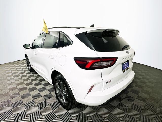 Certified 2023 Ford Escape ST-Line w/ Tech Pack #1 image 3