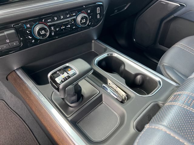 Used 2024 Chevrolet Silverado 1500 High Country w/ Technology Package AWD/4WD image 21