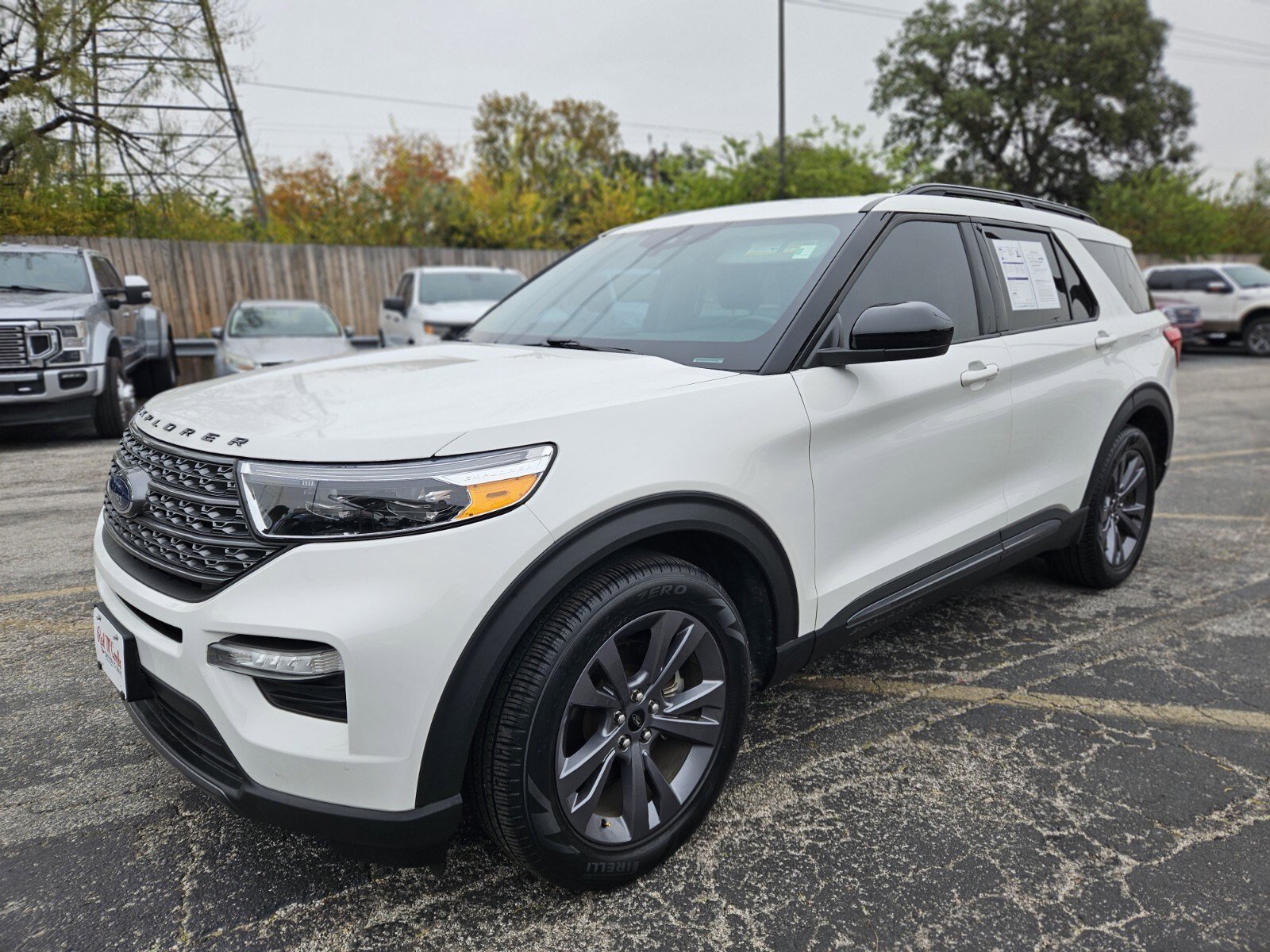 Certified 2022 Ford Explorer XLT w/ Equipment Group 202A image 8