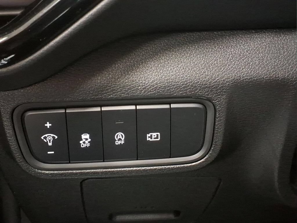 Used 2025 Kia Soul EX FWD image 17