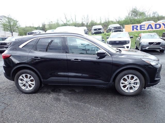 Certified 2024 Ford Escape Active w/ Tech Pack #2 AWD/4WD image 9