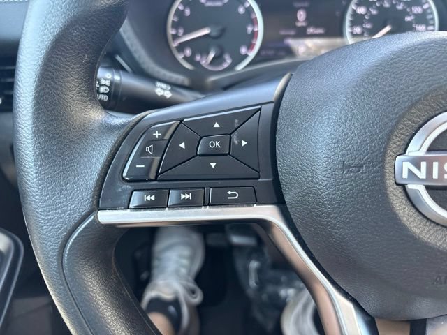 Used 2024 Nissan Sentra SV FWD image 19