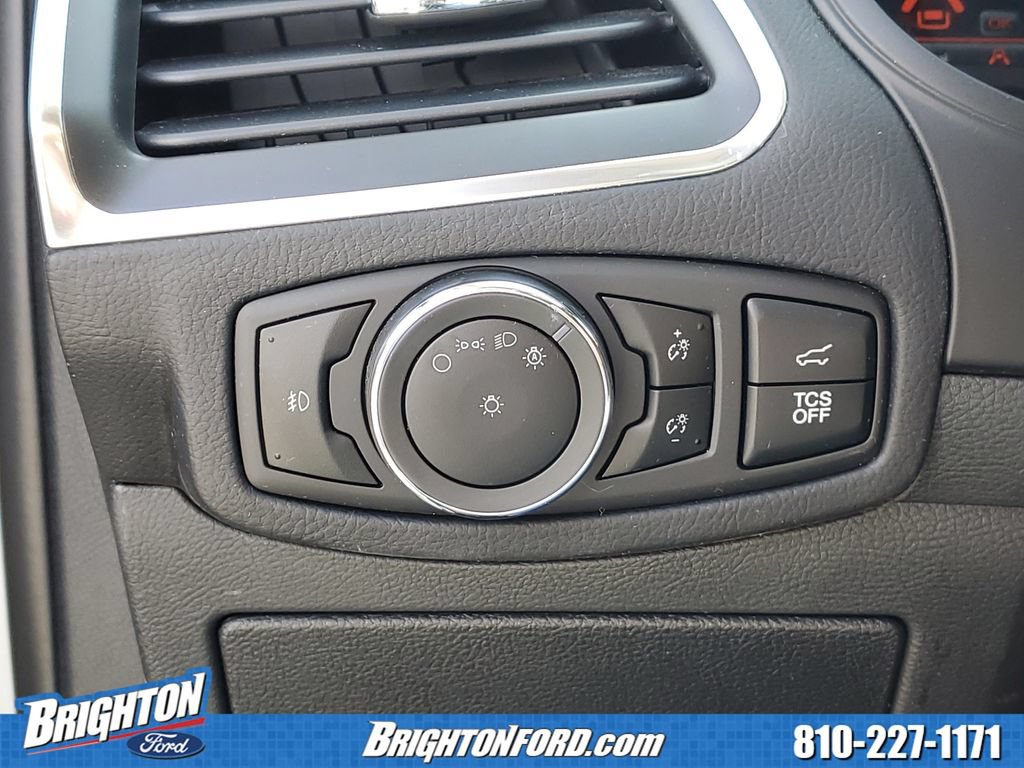 Certified 2024 Ford Edge Titanium w/ Equipment Group 301A AWD/4WD image 20