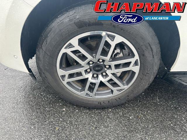 Certified 2025 Ford Expedition Active AWD/4WD image 2