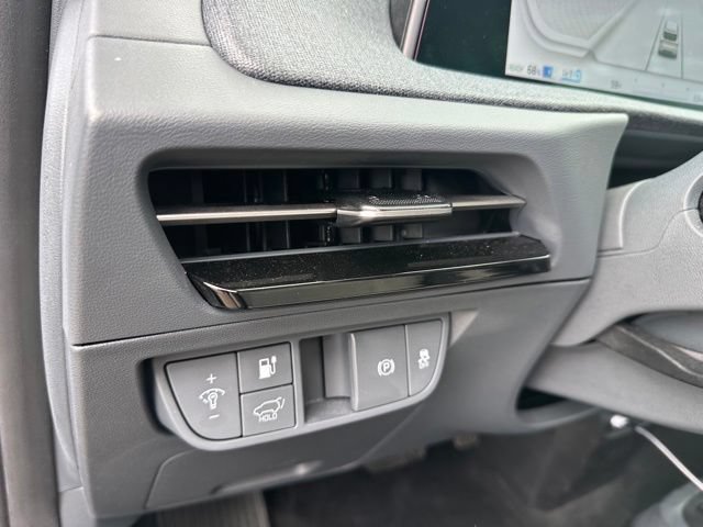 Used 2024 Kia EV6 Wind w/ Wind Technology Package AWD/4WD image 17