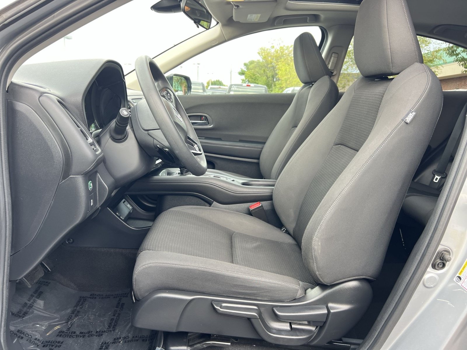 Used 2019 Honda HR-V EX image 14