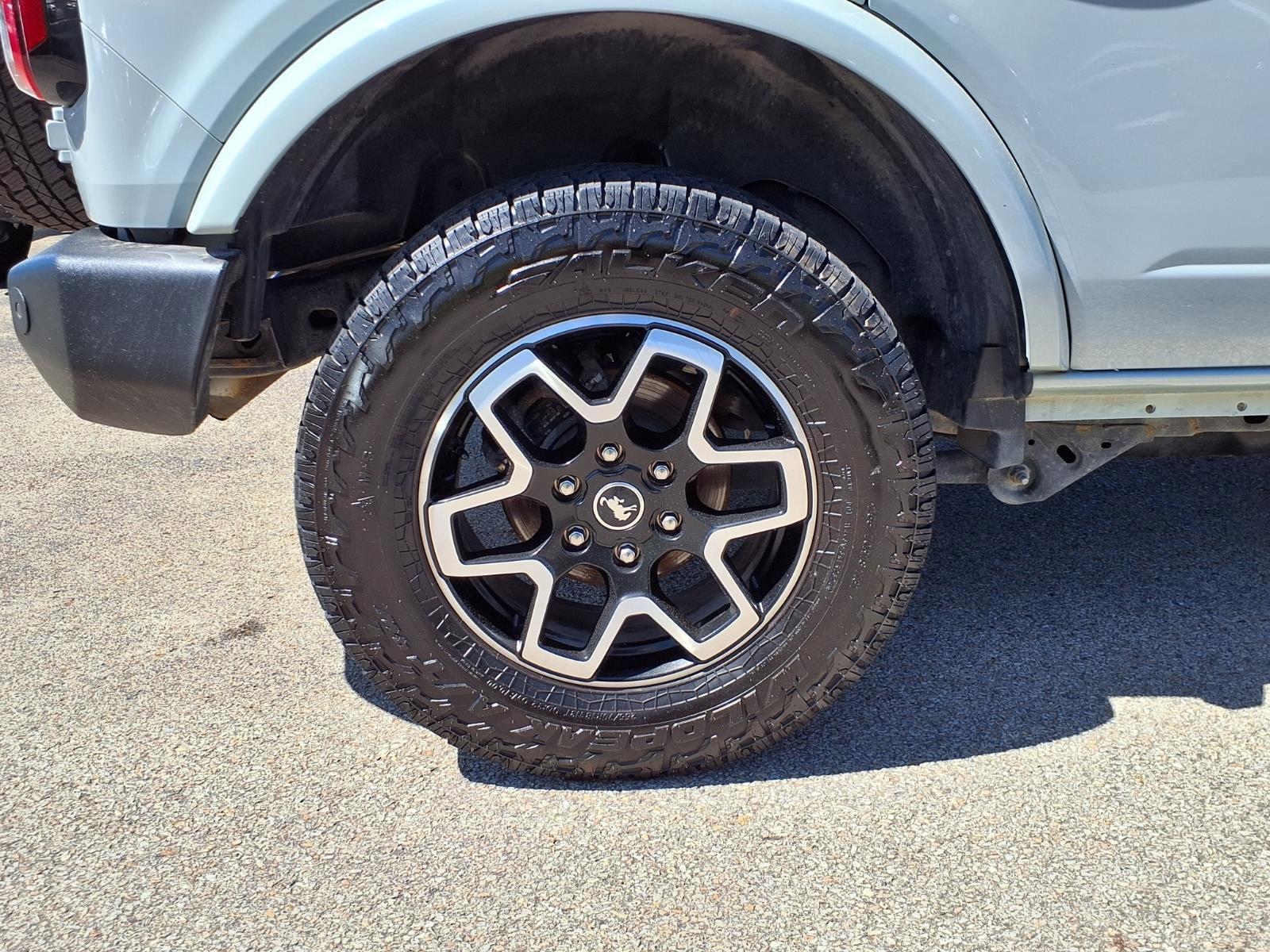 Certified 2022 Ford Bronco Outer Banks AWD/4WD image 7