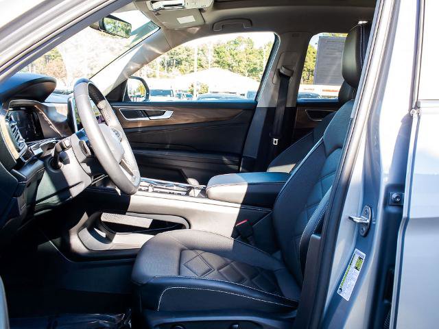 Used 2024 Volkswagen Atlas SE image 19