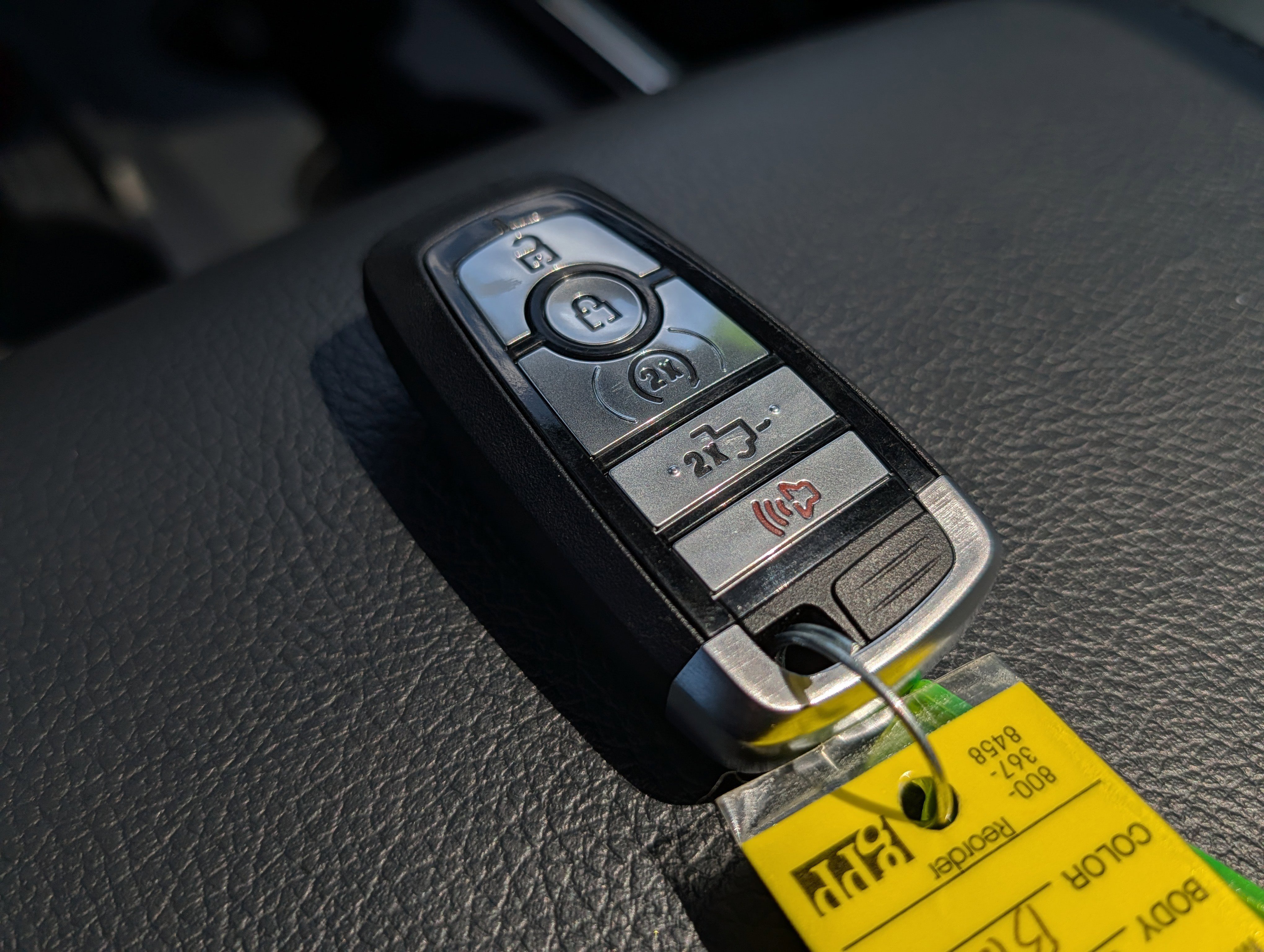 Certified 2022 Ford F250 Lariat w/ Tremor Off-Road Package image 41