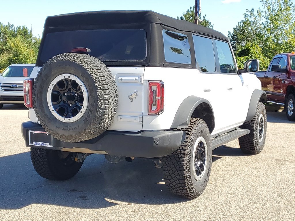 Certified 2023 Ford Bronco Outer Banks w/ Sasquatch Package AWD/4WD image 4