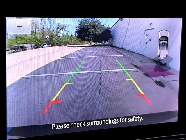 Certified 2021 Ford Explorer XLT image 21