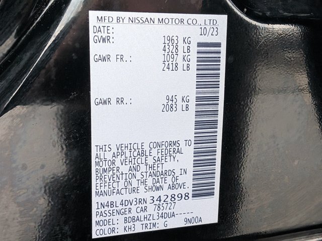 Used 2024 Nissan Altima 2.5 SV FWD image 32