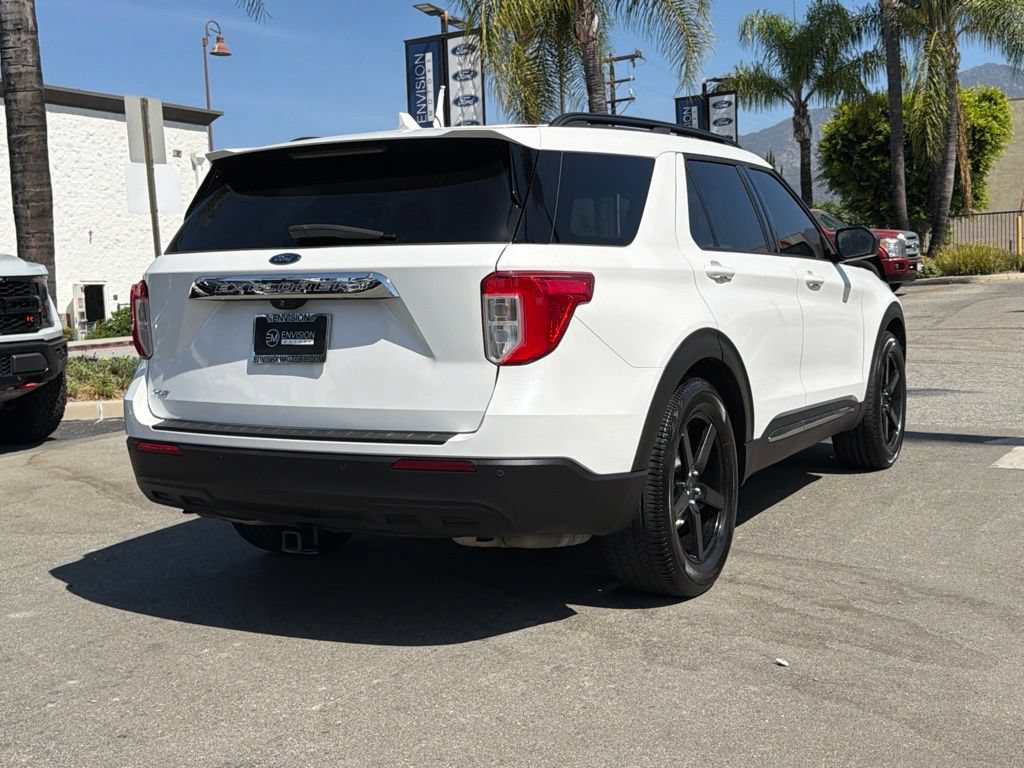 Certified 2021 Ford Explorer XLT RWD image 12