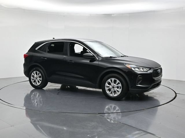 Certified 2024 Ford Escape Active FWD image 3