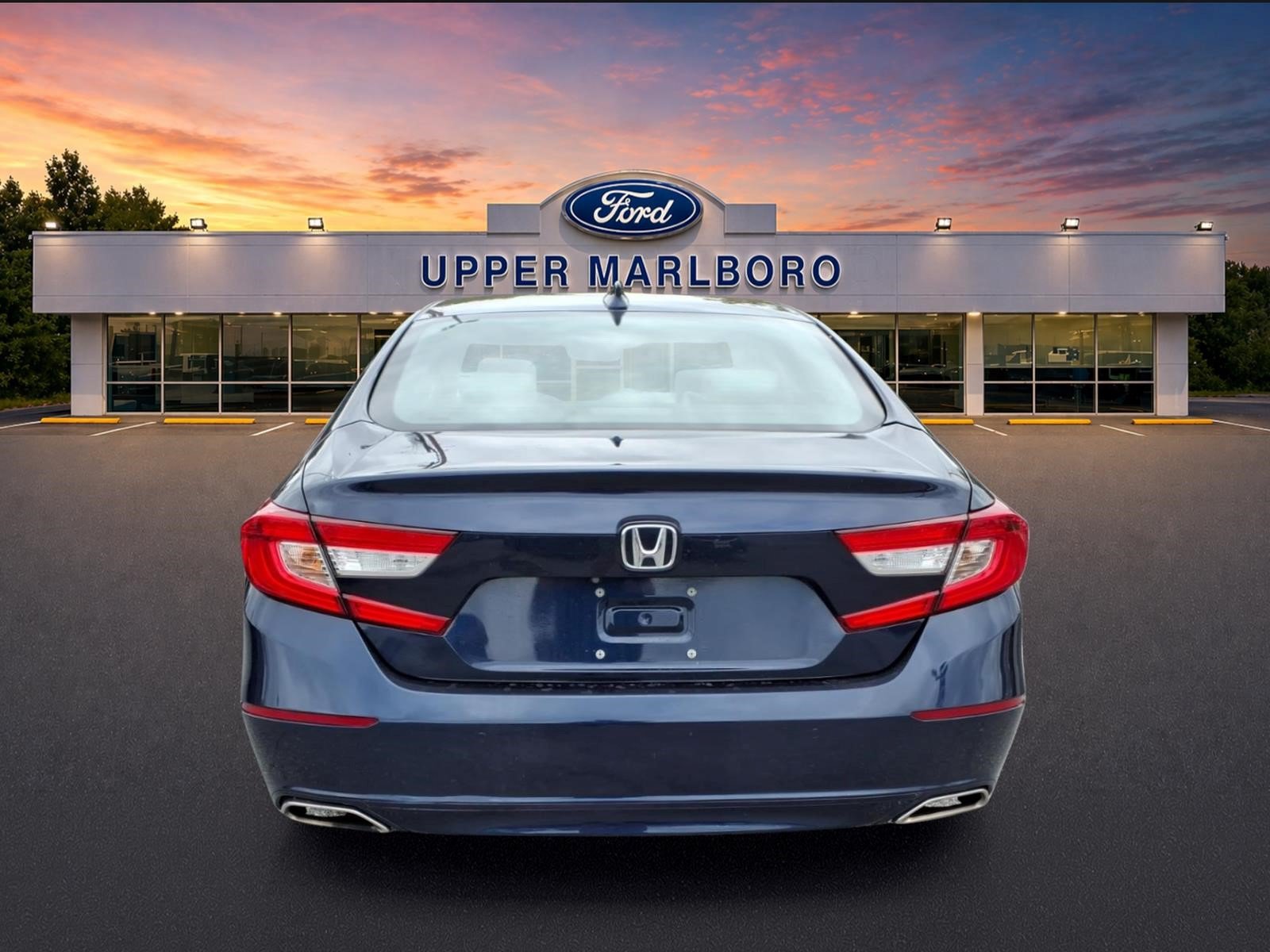 Used 2018 Honda Accord Touring image 5