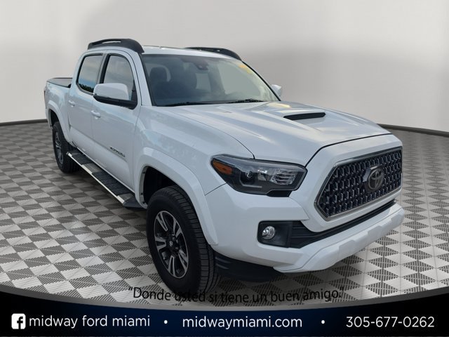 Used 2018 Toyota Tacoma TRD Sport RWD image 1