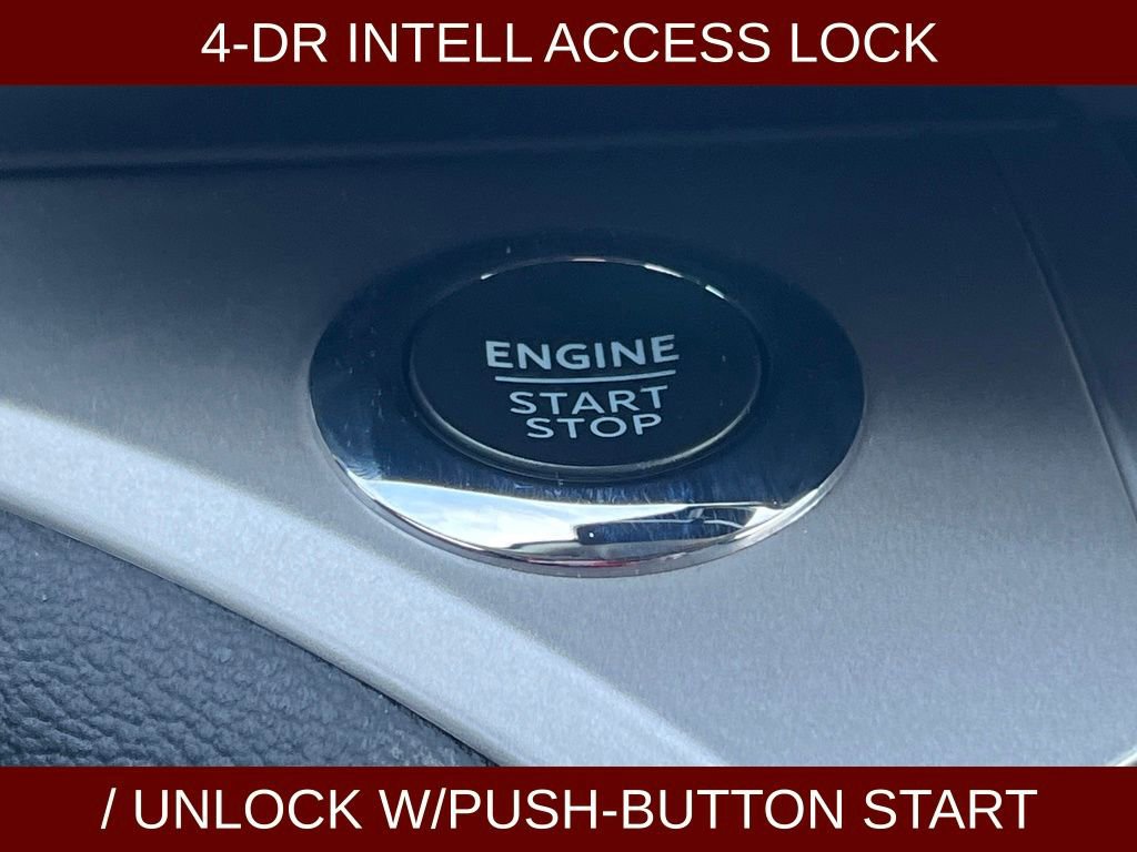 Certified 2022 Ford Explorer XLT w/ Equipment Group 202A image 11