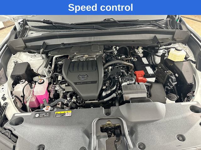 Used 2025 Toyota Grand Highlander AWD image 30