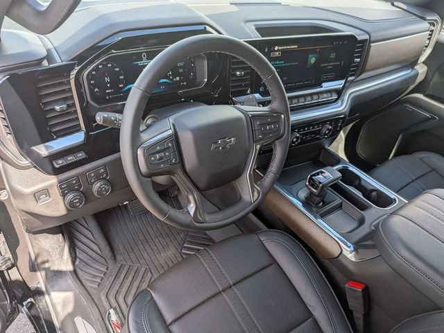 Used 2026 Chevrolet Silverado 1500 High Country w/ Midnight Edition AWD/4WD image 11