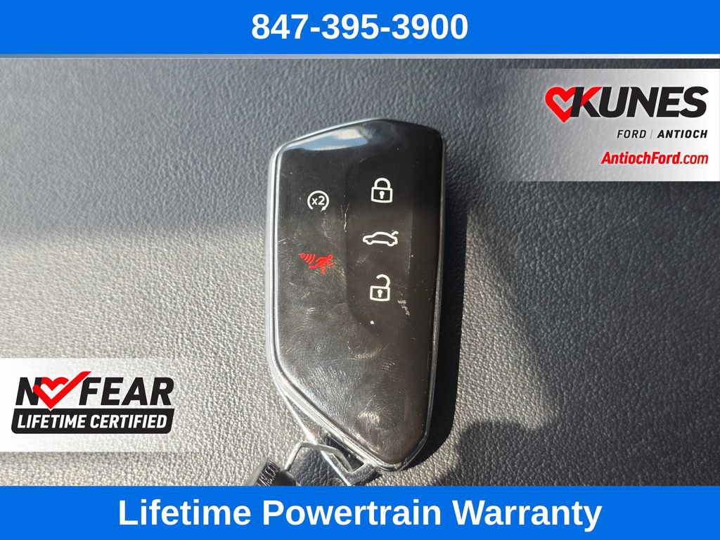 Used 2024 Volkswagen Atlas SE AWD/4WD image 16