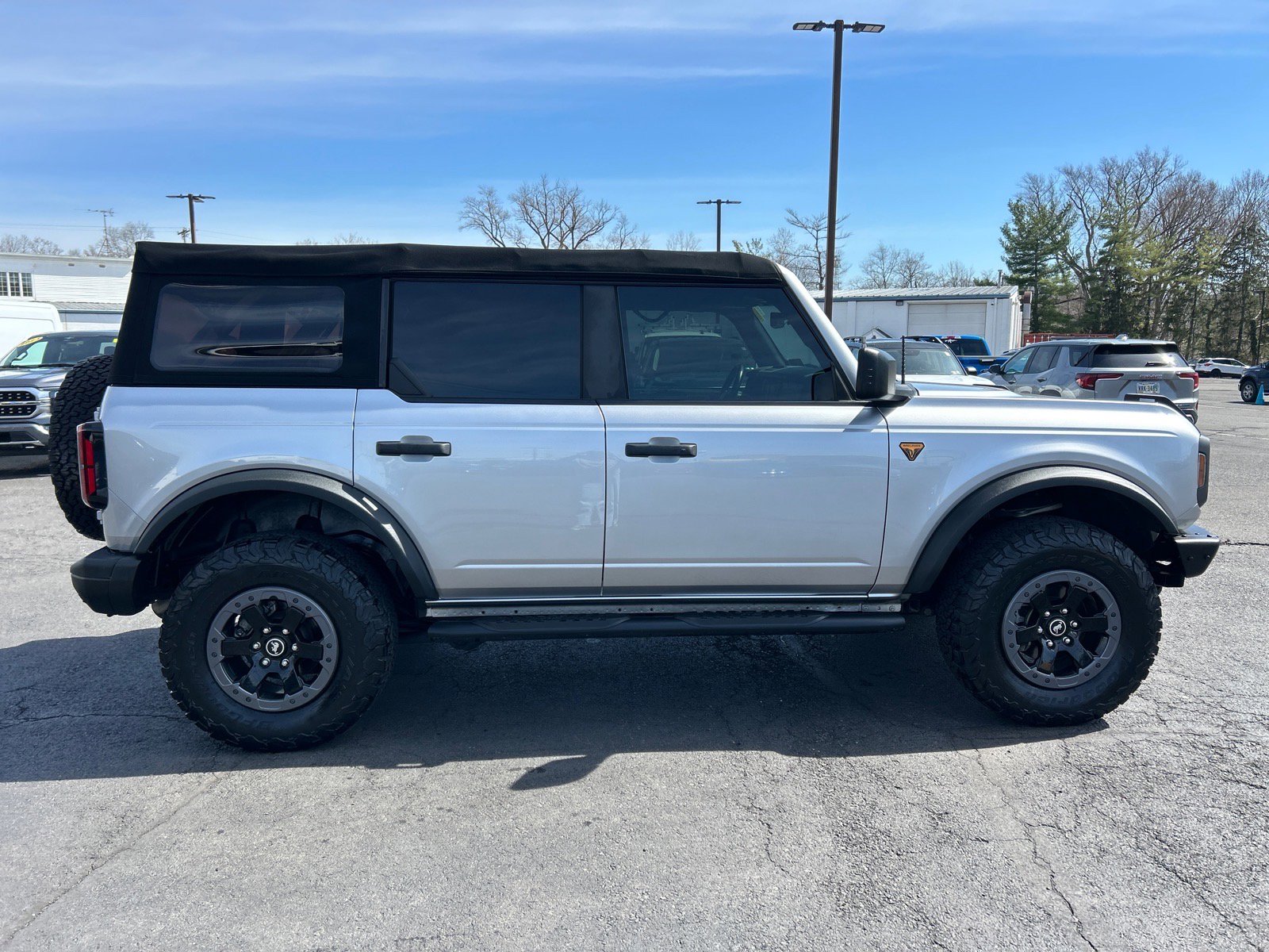 Certified 2022 Ford Bronco Badlands image 16